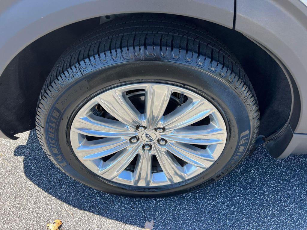 used 2023 Ford Explorer car, priced at $31,990