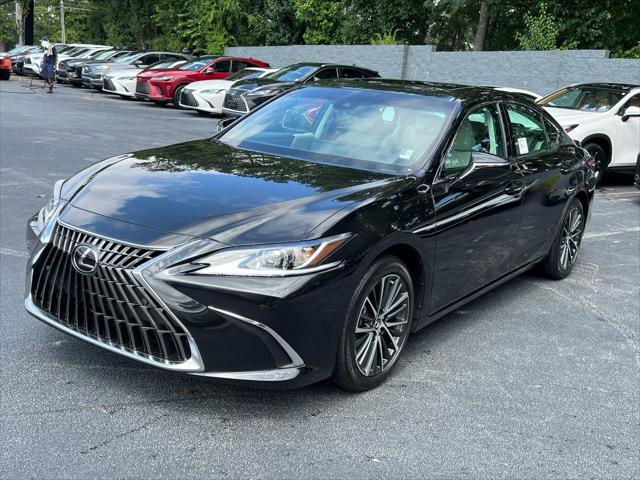 new 2025 Lexus ES 300h car, priced at $50,694