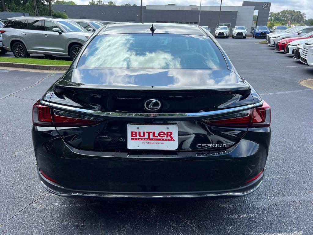 new 2025 Lexus ES 300h car, priced at $50,694