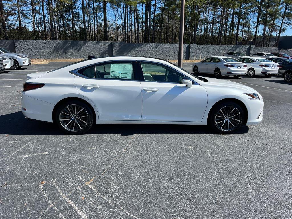 new 2025 Lexus ES 350 car, priced at $51,339