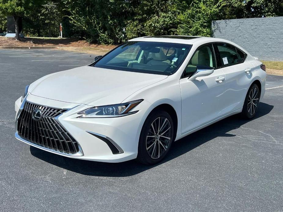 new 2025 Lexus ES 300h car, priced at $51,194