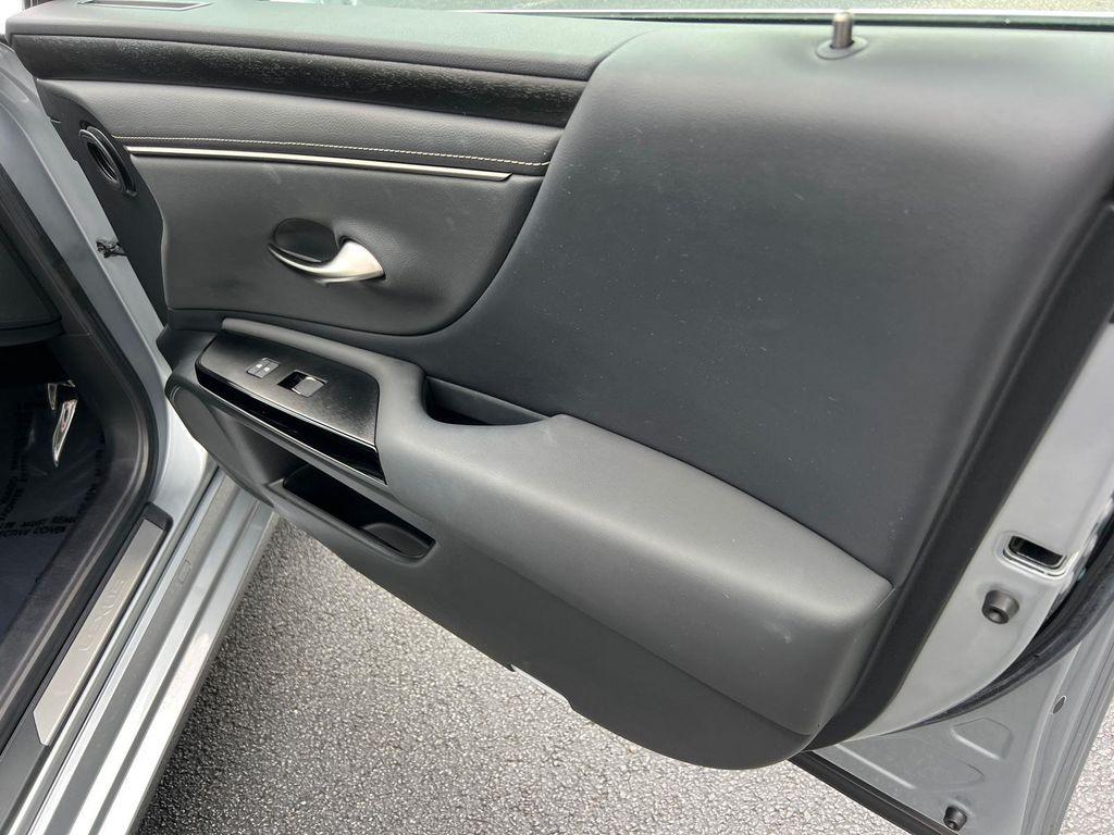 used 2022 Lexus ES 350 car, priced at $38,390