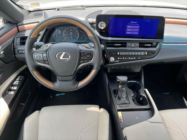 new 2025 Lexus ES 350 car, priced at $56,995