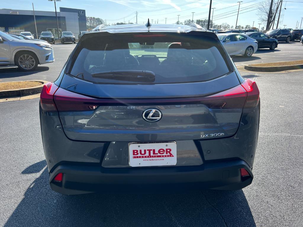 new 2025 Lexus UX 300h car, priced at $43,720