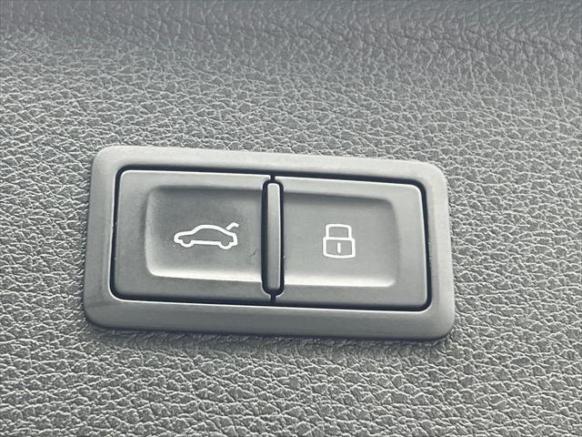 used 2022 Audi SQ5 car, priced at $39,794