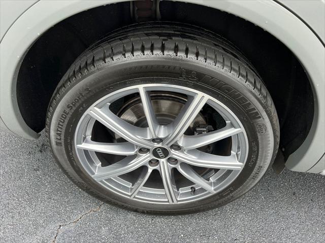 used 2022 Audi SQ5 car, priced at $39,794