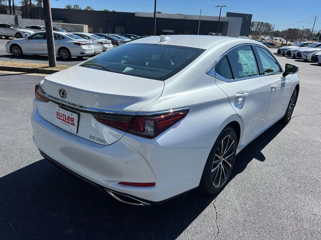 new 2025 Lexus ES 350 car, priced at $49,579