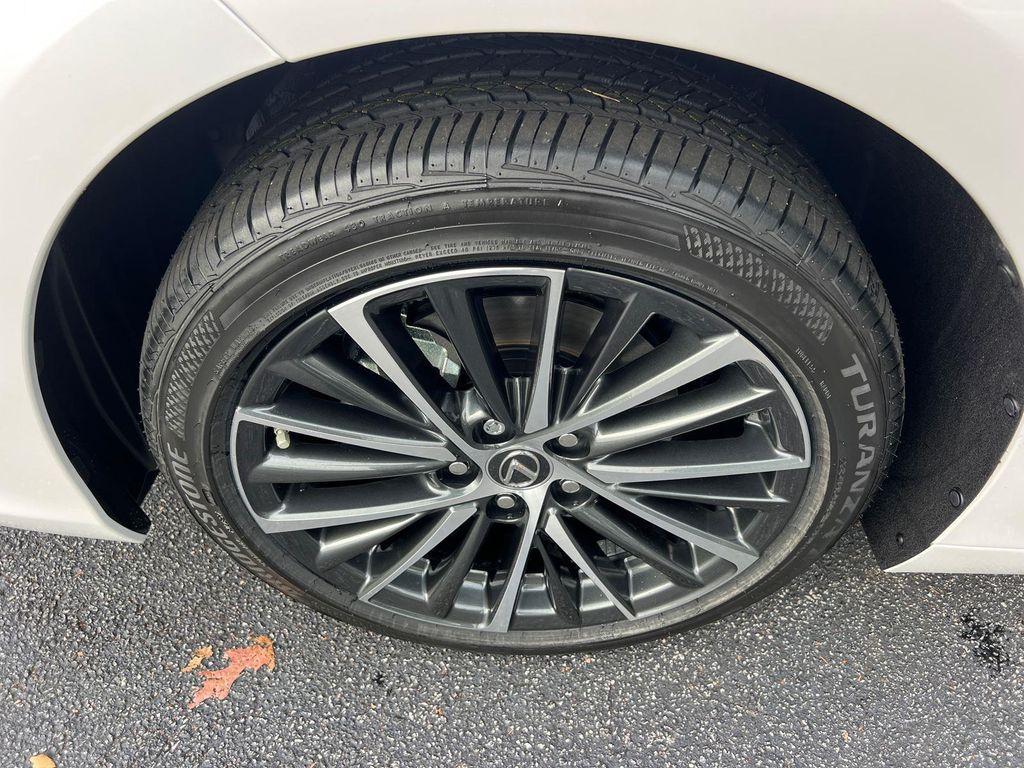 new 2025 Lexus ES 350 car, priced at $50,279