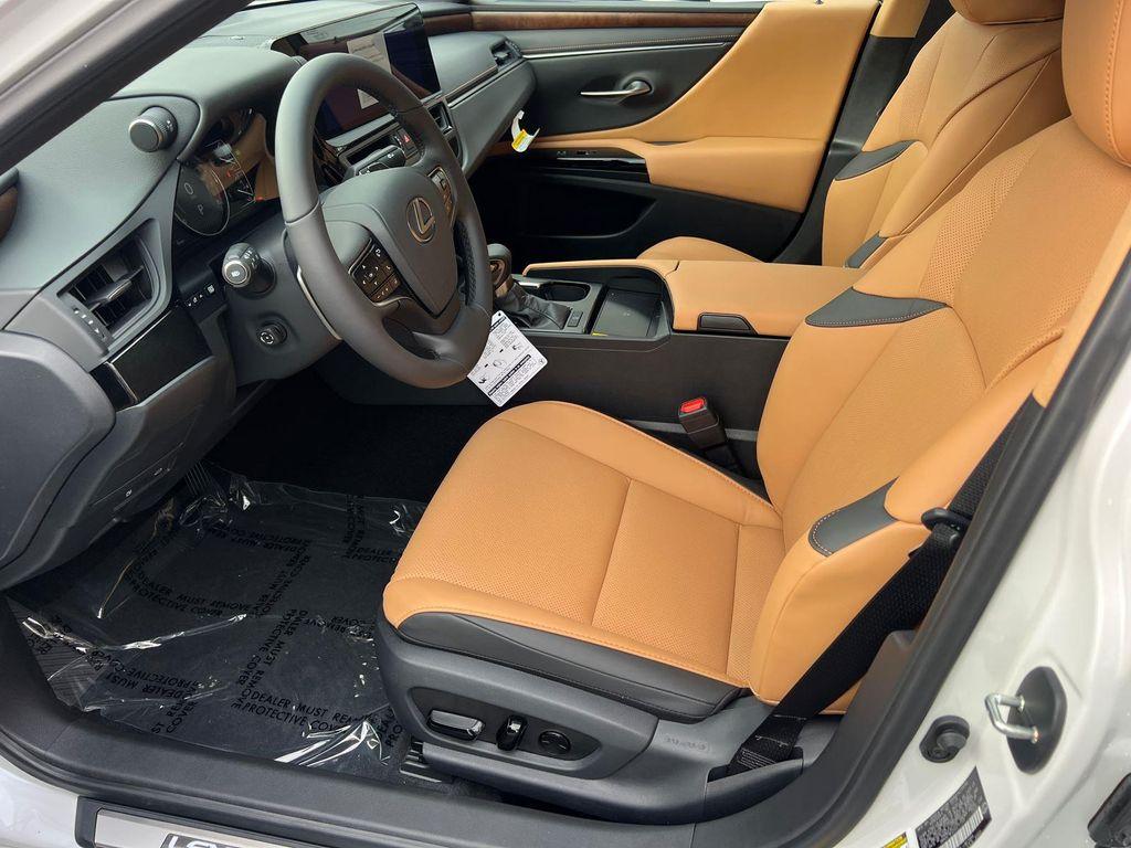 new 2025 Lexus ES 350 car, priced at $50,279
