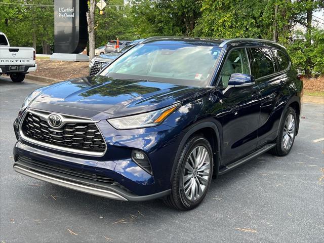 used 2023 Toyota Highlander car, priced at $41,990
