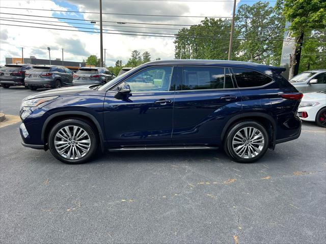 used 2023 Toyota Highlander car, priced at $41,990