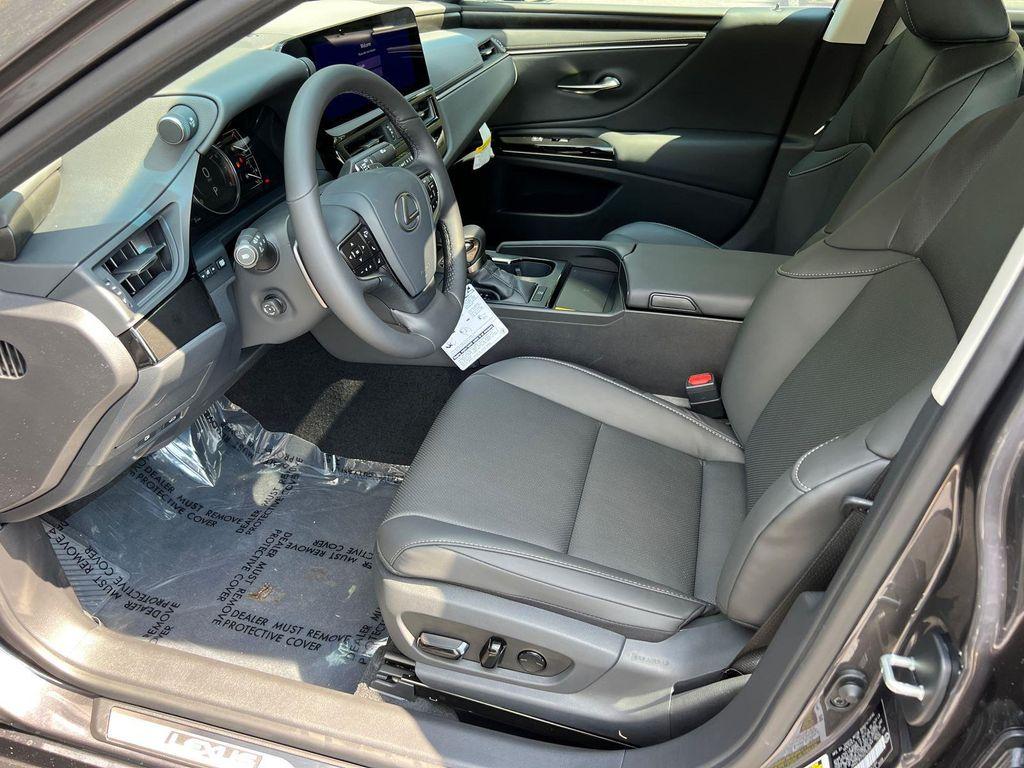 new 2025 Lexus ES 350 car, priced at $50,679