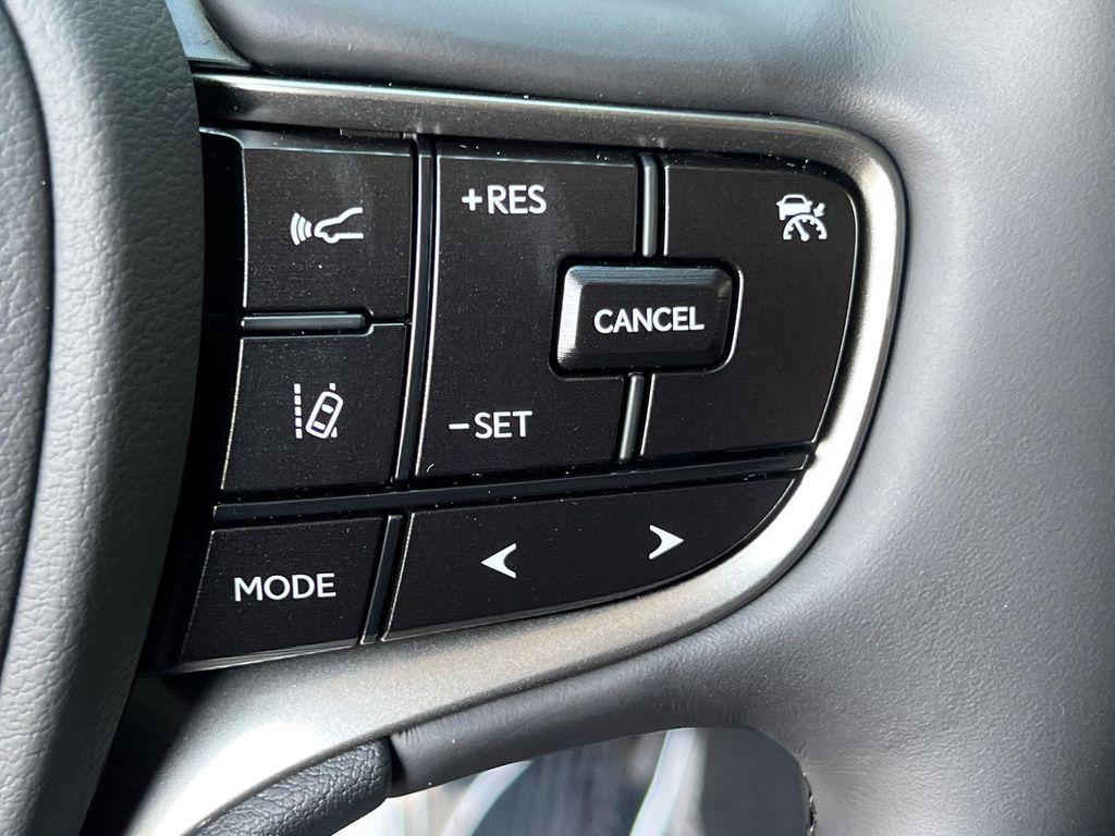 new 2025 Lexus ES 350 car, priced at $50,679