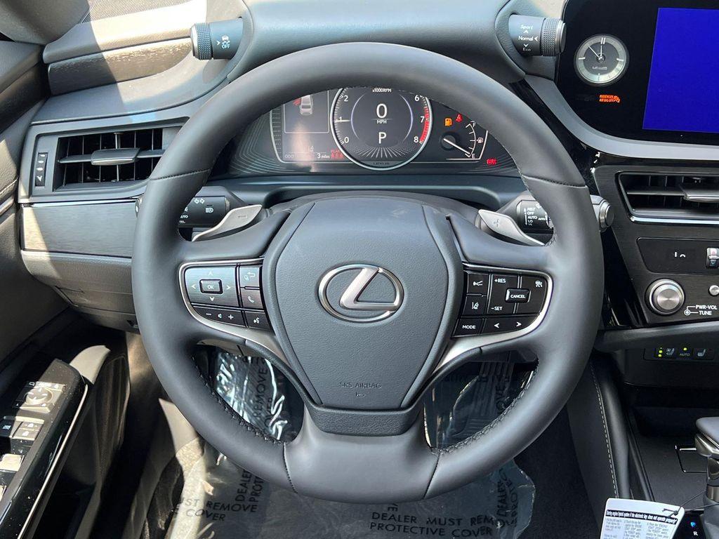 new 2025 Lexus ES 350 car, priced at $50,679