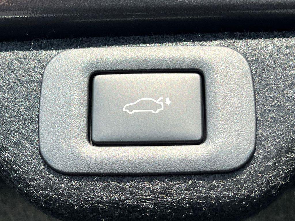 new 2025 Lexus ES 350 car, priced at $50,679