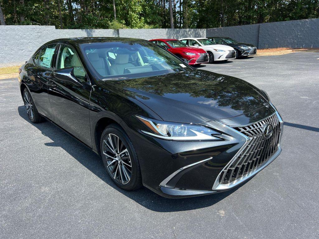 new 2025 Lexus ES 300h car, priced at $50,914