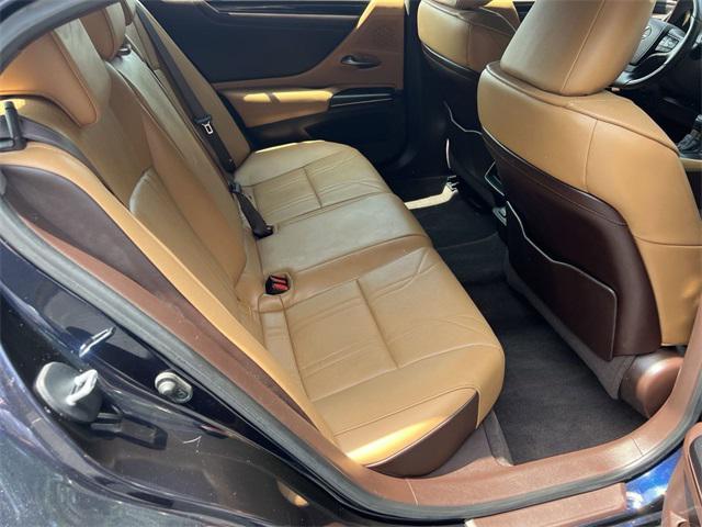 used 2020 Lexus ES 350 car, priced at $31,990