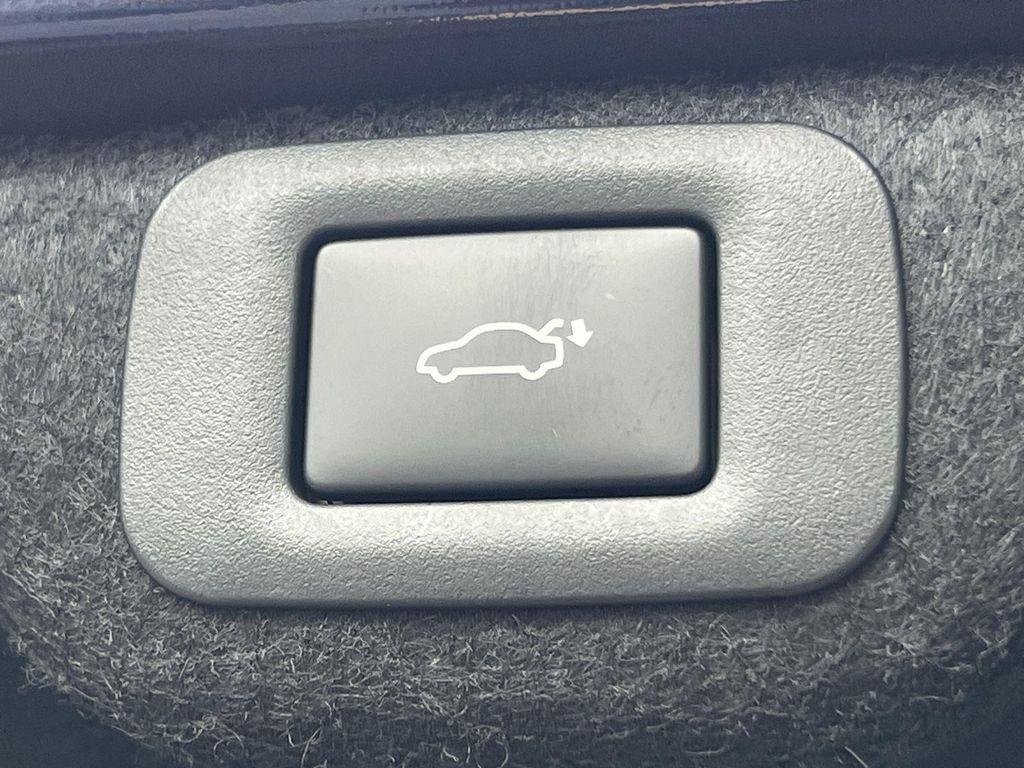 new 2025 Lexus ES 350 car, priced at $56,200