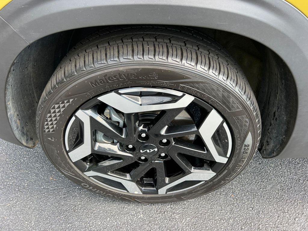 used 2024 Kia Seltos car, priced at $24,980