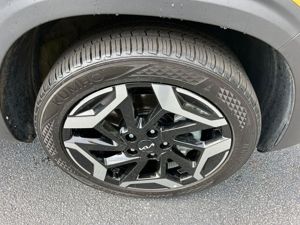 used 2024 Kia Seltos car, priced at $24,980