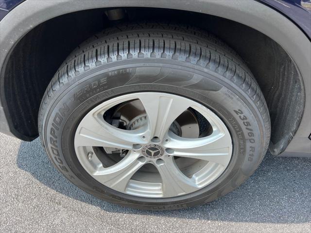 used 2018 Mercedes-Benz GLC 300 car, priced at $21,990