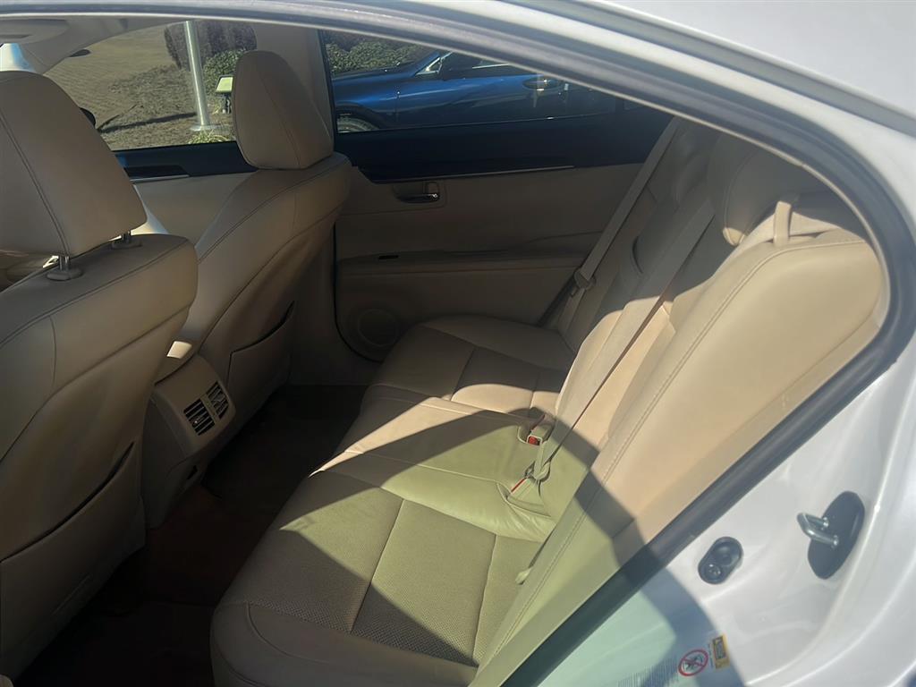 used 2015 Lexus ES 350 car, priced at $18,990