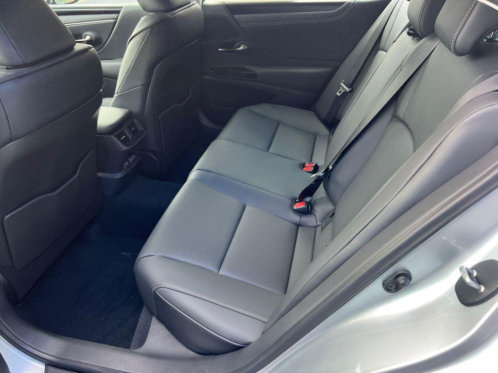 new 2025 Lexus ES 350 car, priced at $50,524