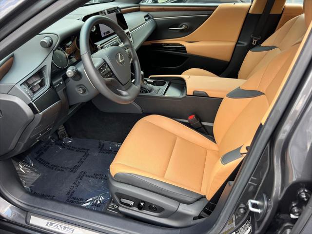 used 2025 Lexus ES 350 car, priced at $45,595