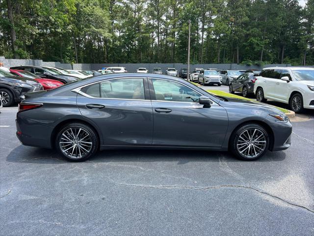 used 2025 Lexus ES 350 car, priced at $45,595