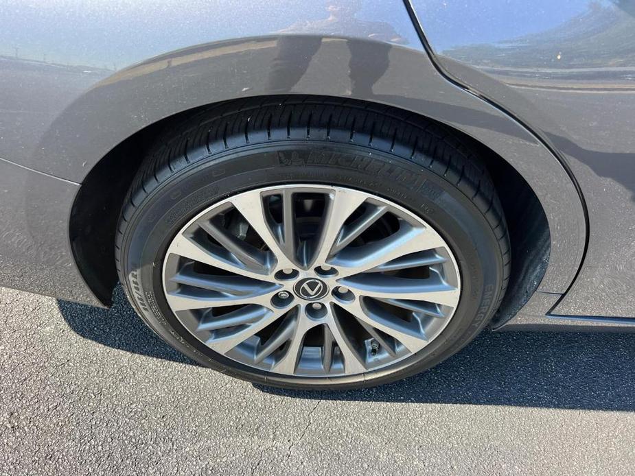 used 2019 Lexus ES 350 car, priced at $34,891