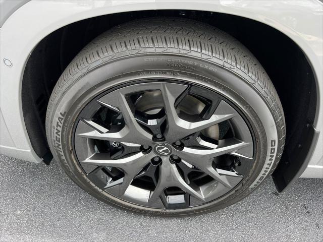 new 2025 Lexus TX 500h car, priced at $74,730