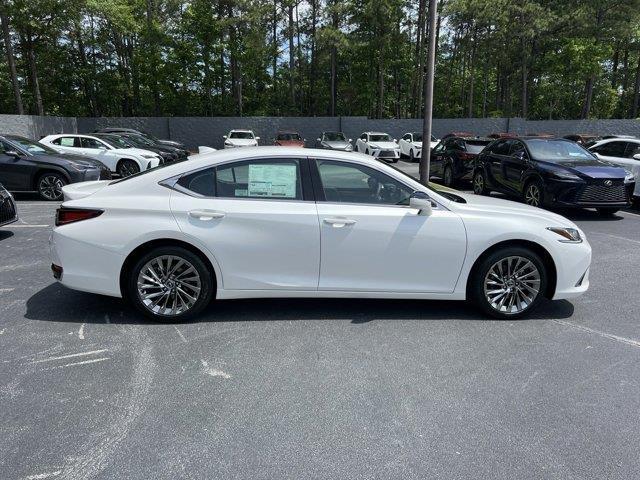 new 2024 Lexus ES 300h car, priced at $54,900