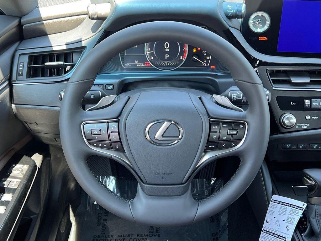 new 2025 Lexus ES 350 car, priced at $50,129