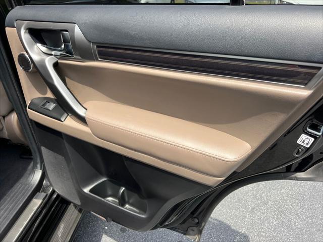 used 2022 Lexus GX 460 car, priced at $54,990