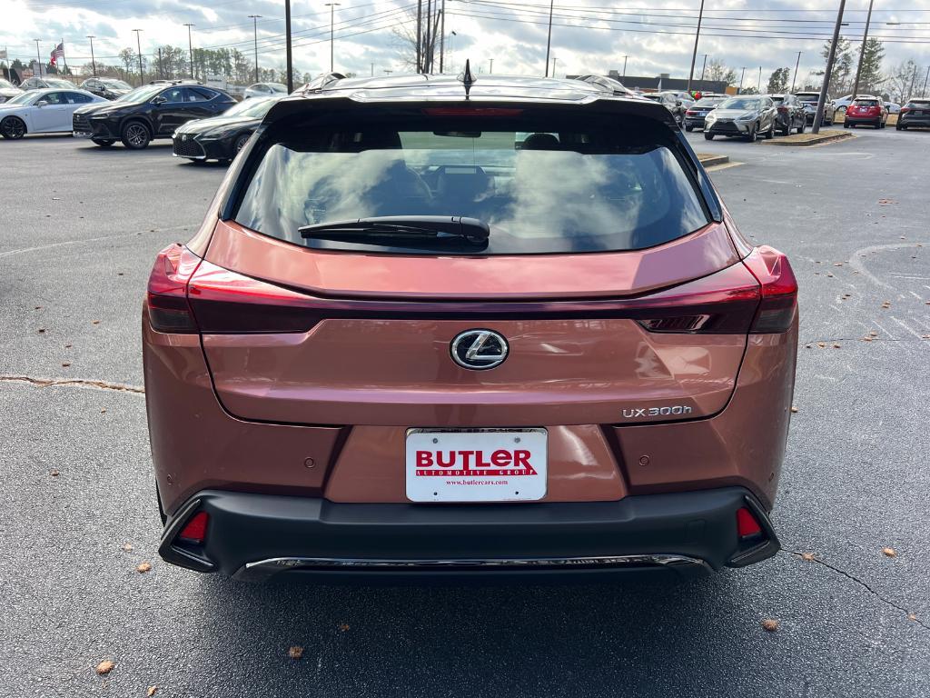 new 2025 Lexus UX 300h car, priced at $43,305