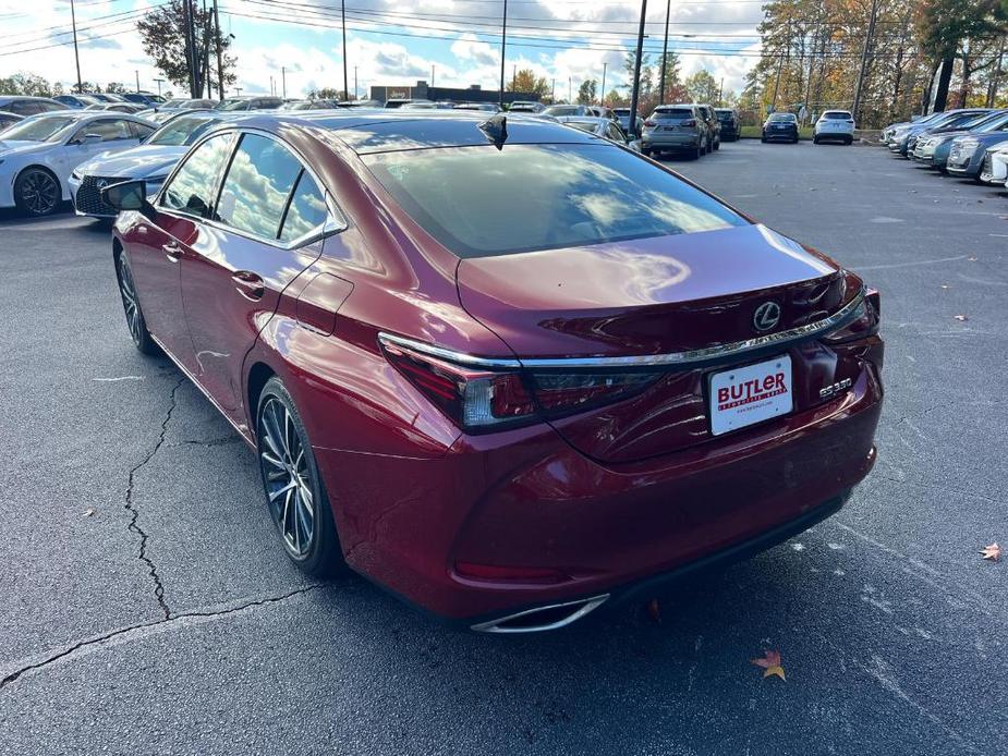 new 2025 Lexus ES 350 car, priced at $49,989