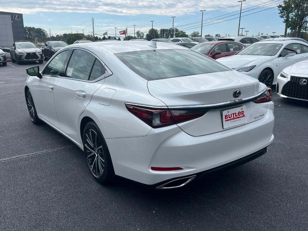 new 2025 Lexus ES 350 car, priced at $48,774