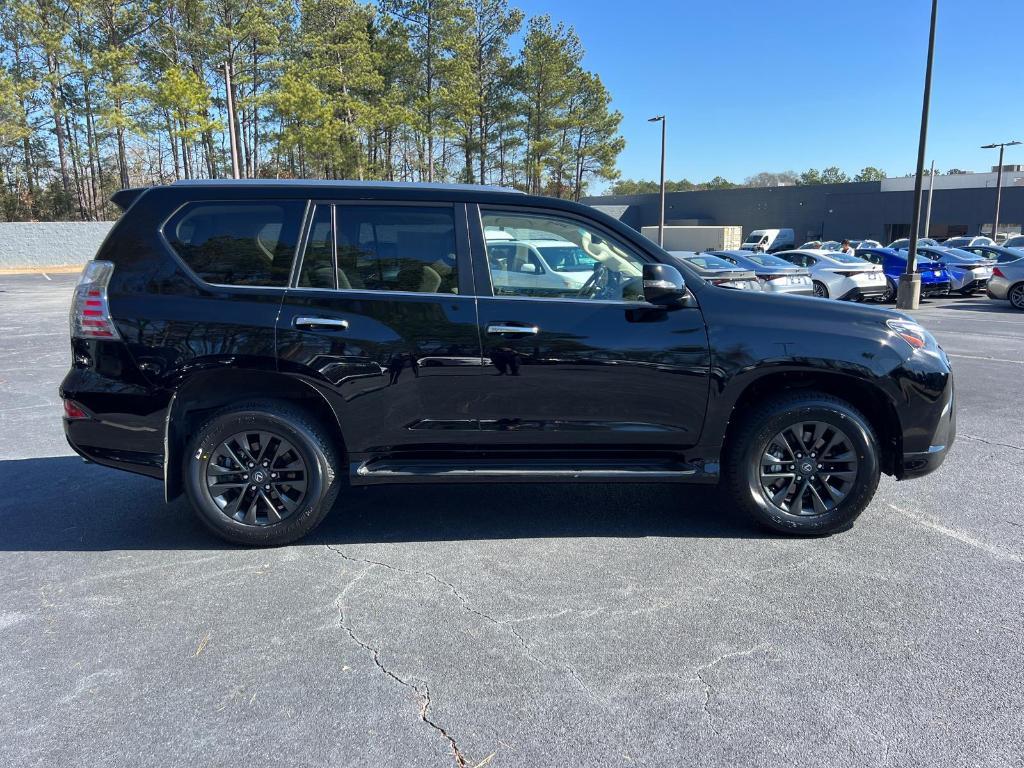 used 2022 Lexus GX 460 car, priced at $44,990