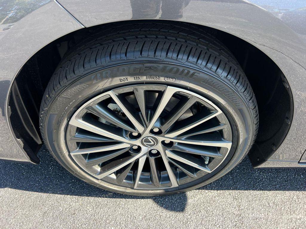 new 2025 Lexus ES 350 car, priced at $50,679