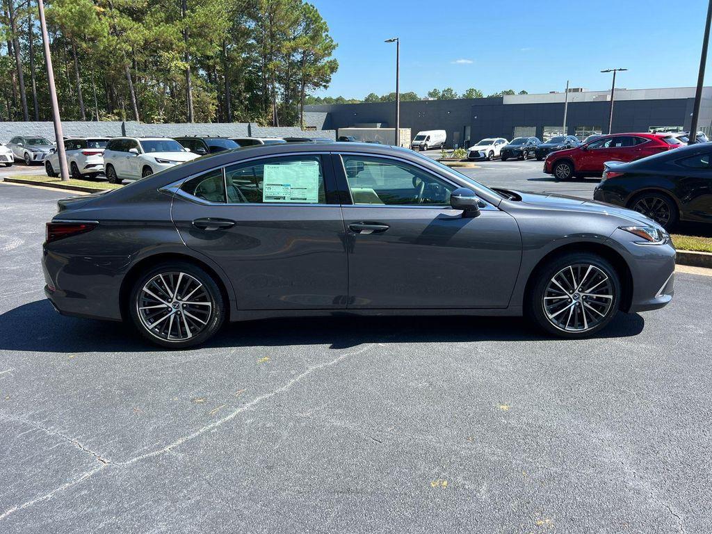 new 2025 Lexus ES 350 car, priced at $50,679