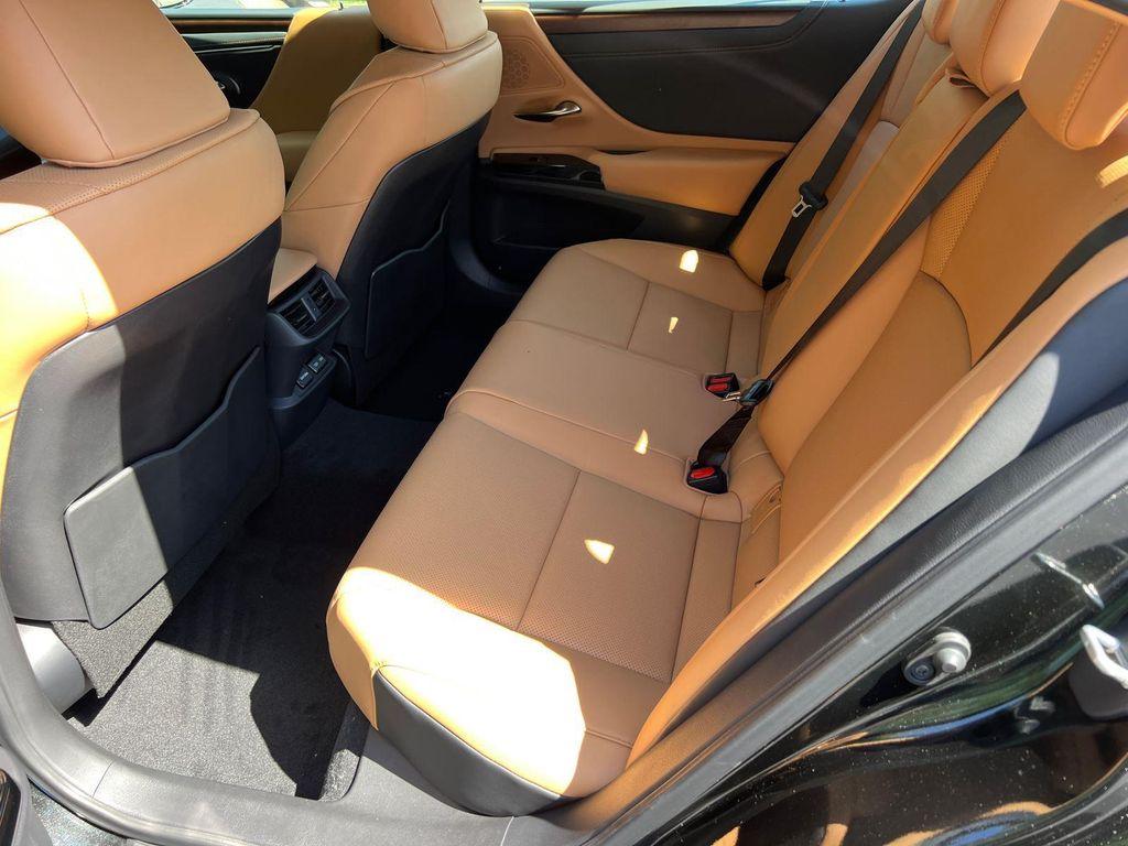 new 2025 Lexus ES 350 car, priced at $49,875