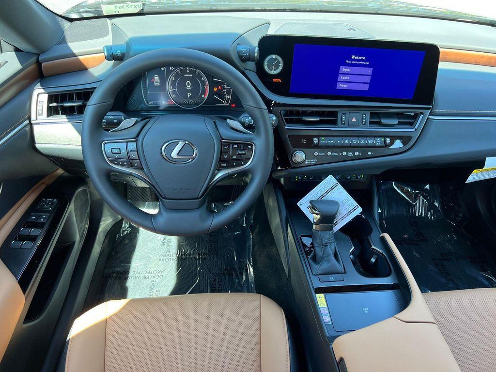 new 2025 Lexus ES 350 car, priced at $49,875