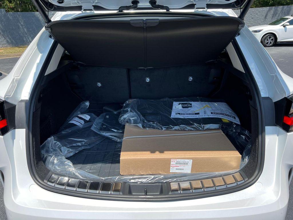 new 2025 Lexus NX 250 car, priced at $45,520