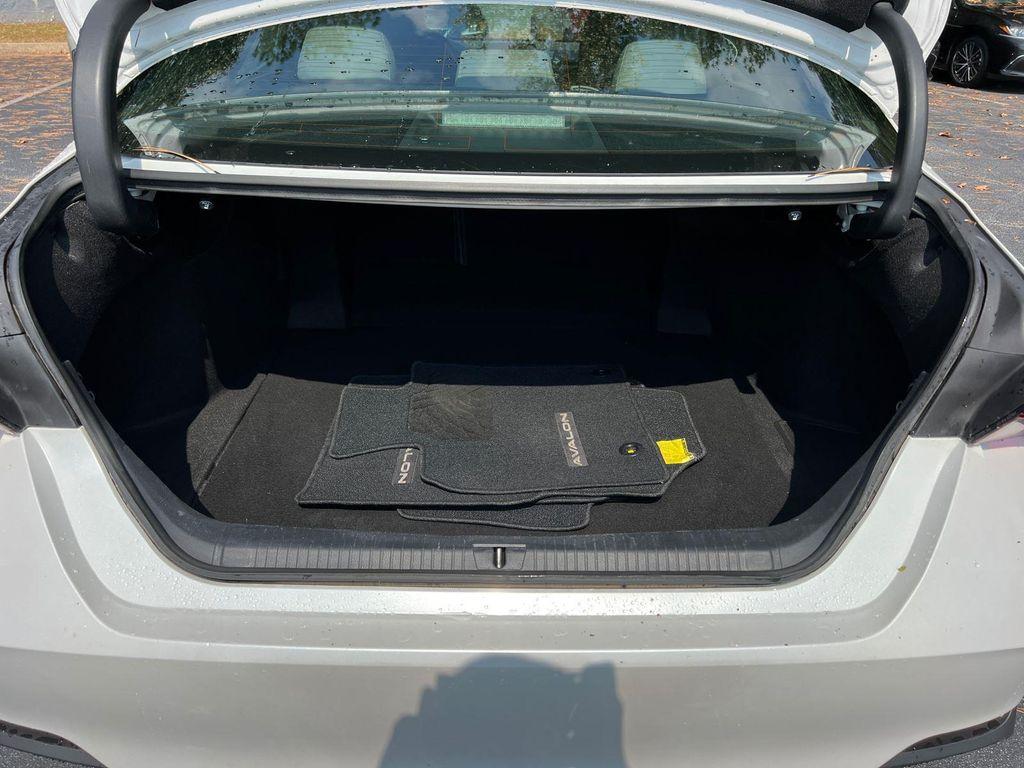 used 2019 Toyota Avalon Hybrid car, priced at $25,790