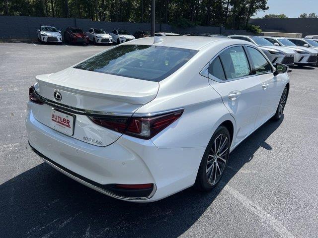 new 2024 Lexus ES 300h car, priced at $51,180