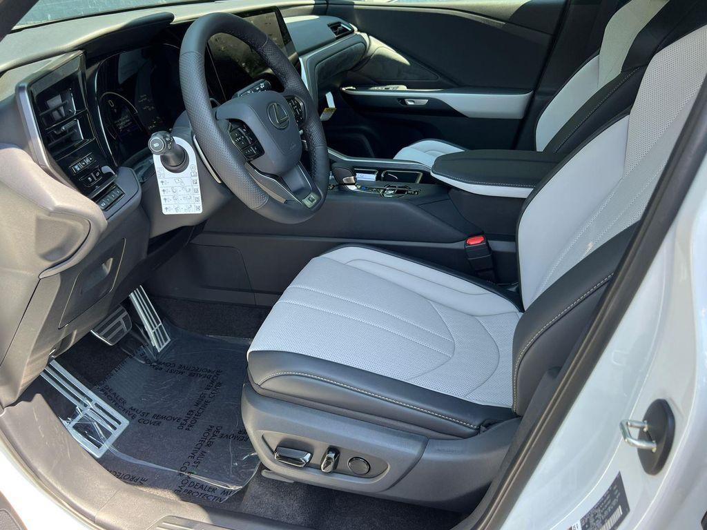 new 2025 Lexus TX 500h car, priced at $76,365