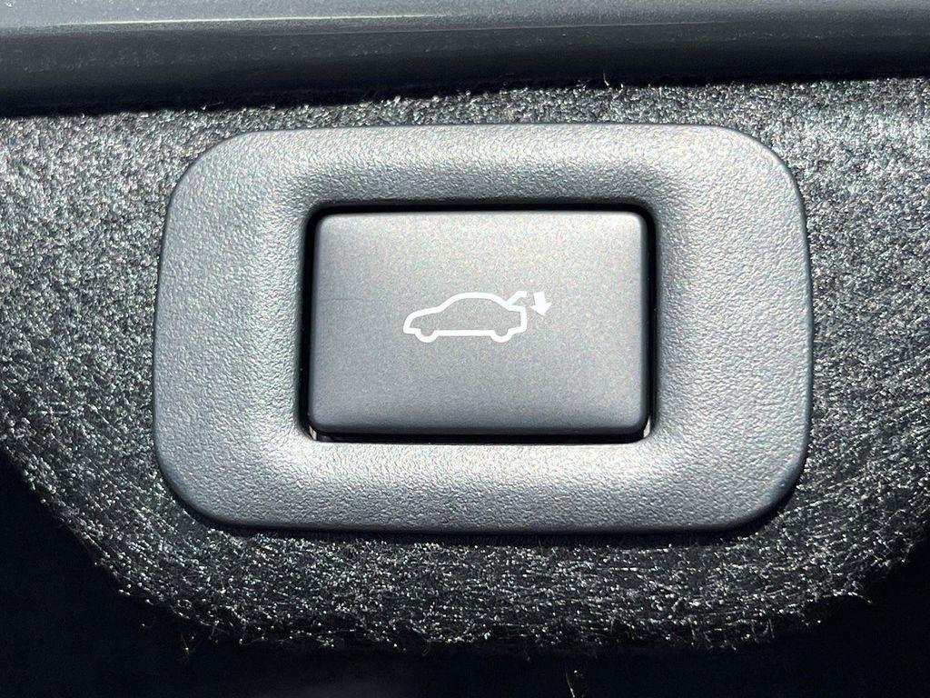 new 2025 Lexus ES 350 car, priced at $50,334