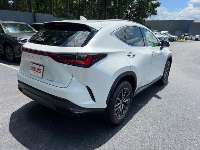 new 2025 Lexus NX 250 car, priced at $43,115
