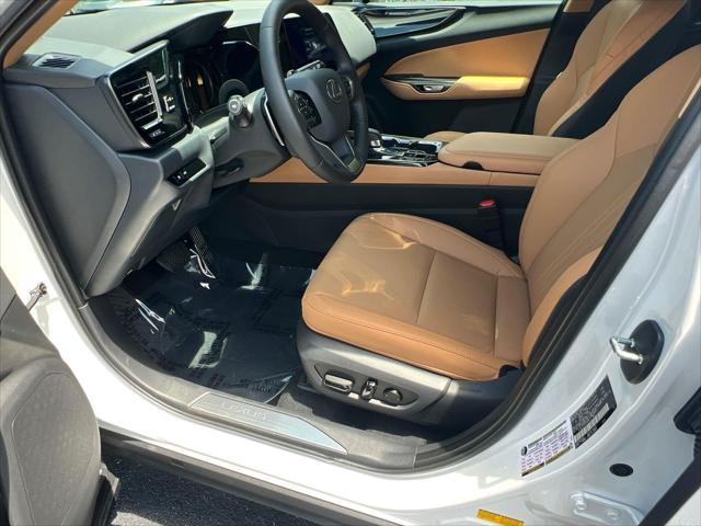 new 2025 Lexus NX 250 car, priced at $43,115
