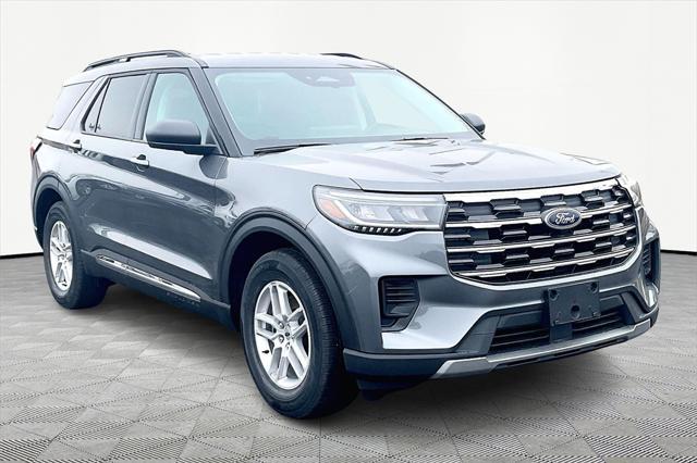 new 2025 Ford Explorer car, priced at $39,950